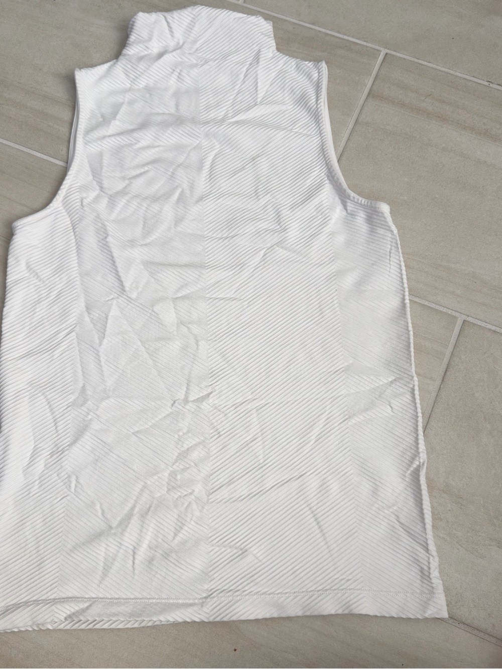 Athleta White Ribbed Active Tank - Picture 3 of 3